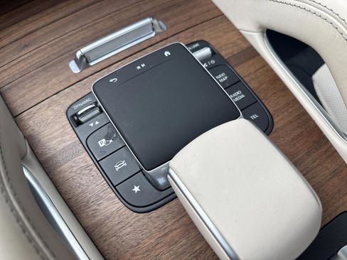 Certified 2024 Mercedes-Benz GLE 53 AMG 4MATIC Coupe image 32