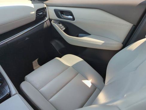 Certified 2023 Nissan Rogue SL w/ SL Premium Package FWD image 29