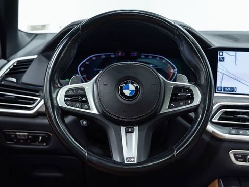 Used 2022 BMW X5 xDrive40i w/ M Sport Package AWD/4WD image 14