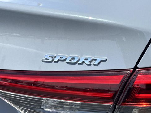 Certified 2024 Honda Civic Sport image 28