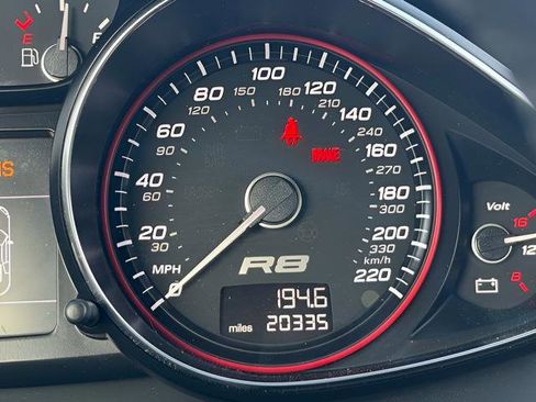 Used 2011 Audi R8 V10 AWD/4WD image 13