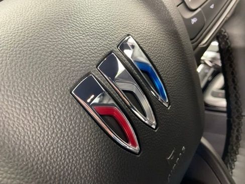 Used 2024 Buick Envista Sport Touring w/ Convenience I Package image 44