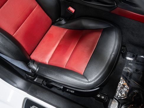 Used 2013 Chevrolet Corvette 427 w/ 1SB Preferred Equipment Group image 30