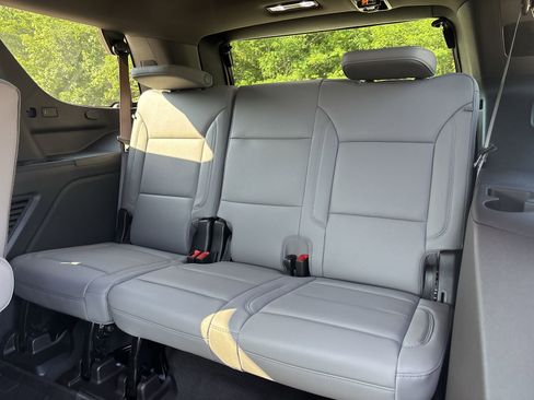 New 2026 Chevrolet Tahoe Z71 w/ Z71 Off-Road Package AWD/4WD image 23