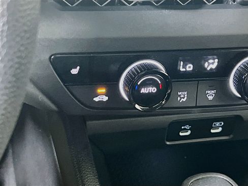 Used 2023 Honda Accord EX image 19