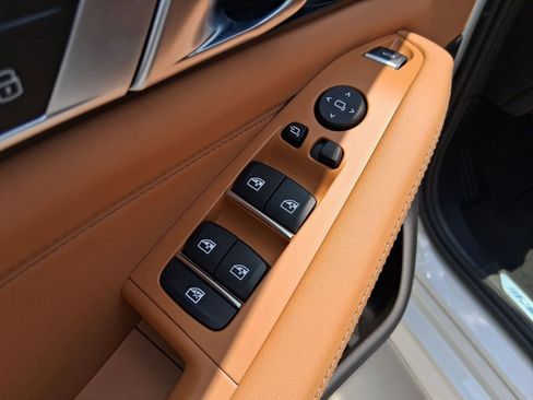 Used 2026 BMW X5 xDrive40i w/ M Sport Package image 21