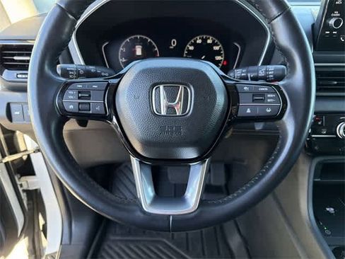 Used 2024 Honda Pilot EX-L image 23
