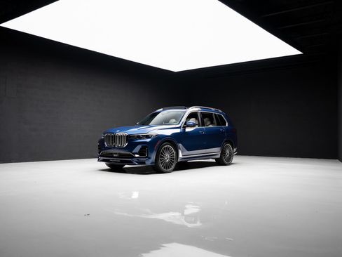Used 2022 BMW ALPINA XB7 AWD/4WD image 92