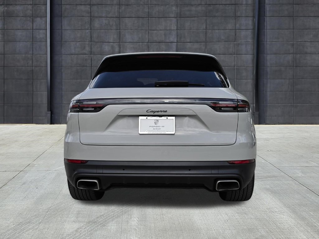 Certified 2022 Porsche Cayenne Platinum Edition AWD/4WD image 10