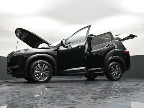 New 2026 Nissan Pathfinder SV image 39