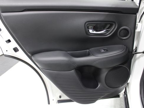 Used 2024 Honda HR-V EX-L image 15