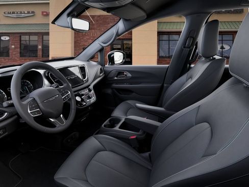 New 2027 Chrysler Pacifica Select AWD/4WD image 22