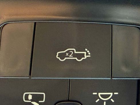 New 2026 RAM 1500 Laramie w/ Night Edition image 28