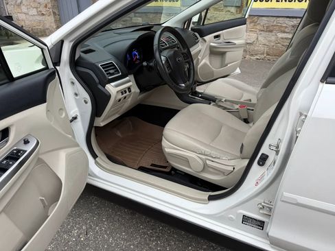 Used 2015 Subaru Crosstrek Touring image 31