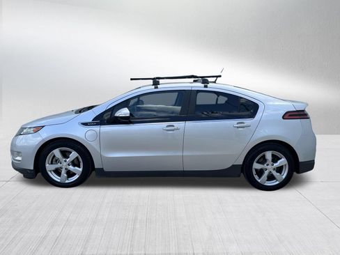 Used 2013 Chevrolet Volt Premium w/ Premium Trim Package FWD image 4