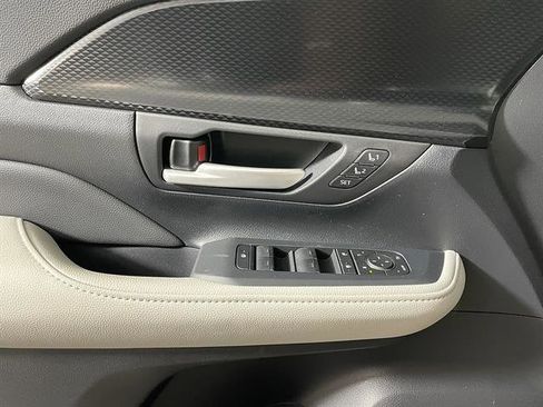 New 2026 Toyota Grand Highlander AWD Hybrid image 21