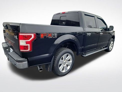 Used 2018 Ford F150 XLT w/ Equipment Group 302A Luxury image 5