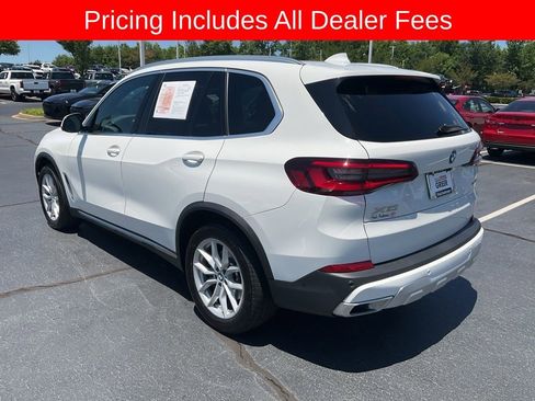 Used 2023 BMW X5 xDrive40i w/ Premium Package AWD/4WD image 18