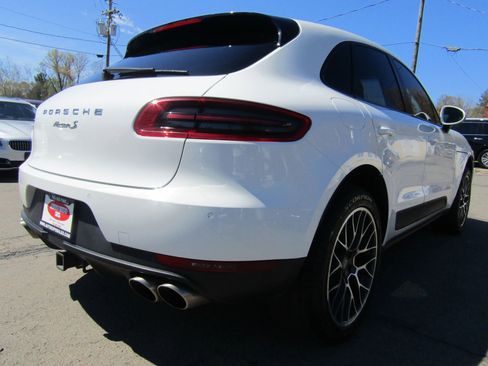 Used 2015 Porsche Macan S w/ Premium Package Plus AWD/4WD image 7