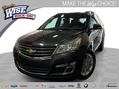 Used 2015 Chevrolet Traverse LT w/ Style and Technology Package AWD/4WD image 1