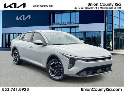 New 2026 Kia K4 EX