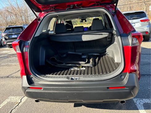 Used 2023 Toyota RAV4 LE image 27