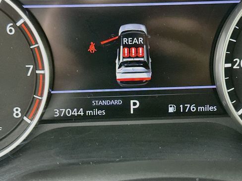 Used 2023 Nissan Rogue SV FWD image 19