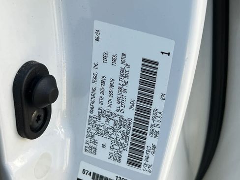Used 2024 Toyota Tundra SR5 AWD/4WD image 33