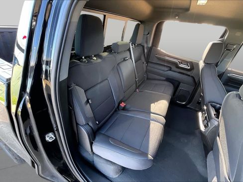 Used 2024 GMC Sierra 1500 Elevation w/ Preferred Package AWD/4WD image 17