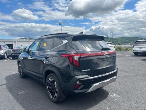 Certified 2024 Kia Seltos SX w/ SX Sunroof Package AWD/4WD image 5