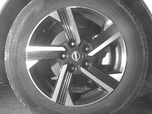 Used 2025 Nissan Sentra SV FWD image 13