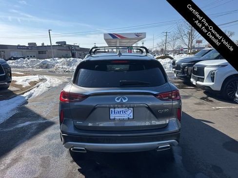 Certified 2022 INFINITI QX50 Essential image 6