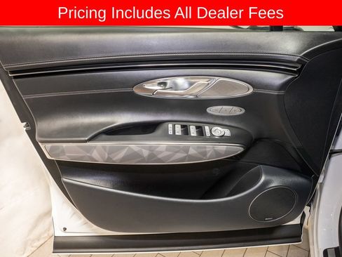 Used 2022 Genesis GV70 3.5T Sport w/ Sport Advanced Package AWD/4WD image 14
