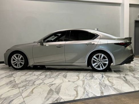Used 2021 Lexus IS 300 w/ Comfort Package RWD image 9