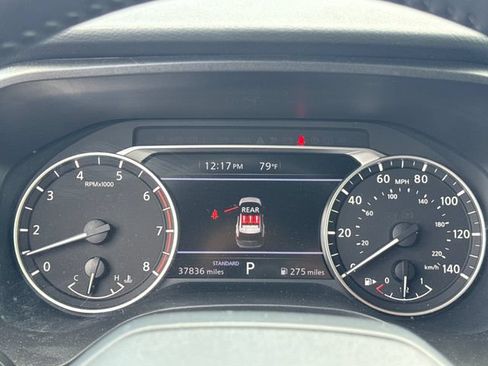 Used 2025 Nissan Rogue SV FWD image 17