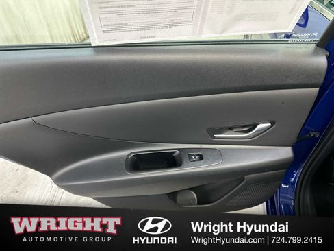 Certified 2025 Hyundai Elantra SEL image 12