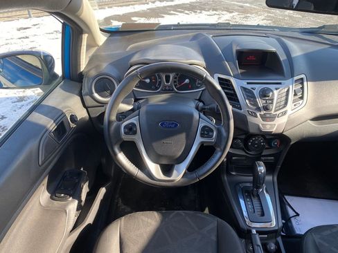 Used 2013 Ford Fiesta SE image 17