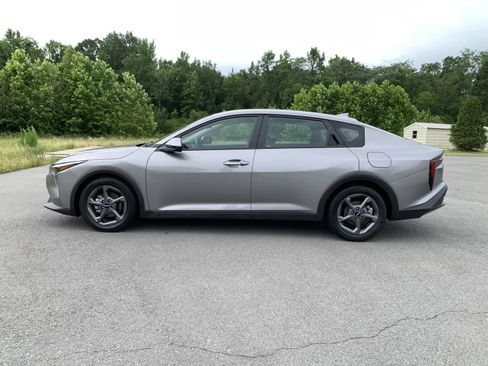 Used 2025 Kia K4 FWD image 4