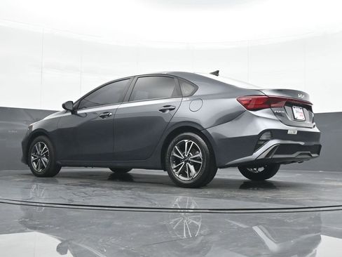 Used 2022 Kia Forte LXS image 19
