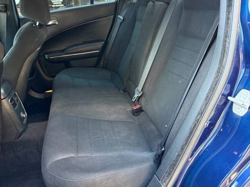 Used 2014 Dodge Charger SE RWD image 14