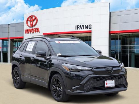 Used 2024 Toyota Corolla Cross AWD Hybrid image 2