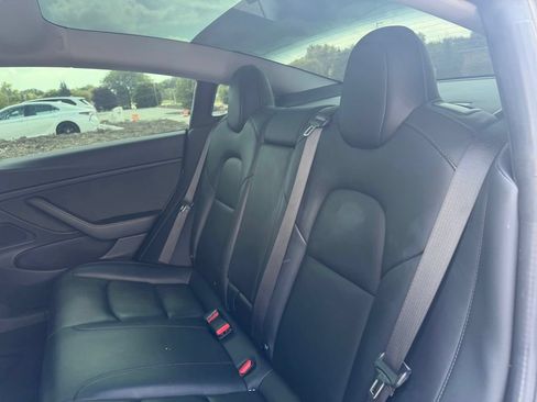 Used 2018 Tesla Model 3 Long Range AWD/4WD image 4