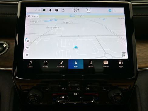 Used 2024 Jeep Grand Cherokee L Summit w/ Advanced Protech Group IV image 13