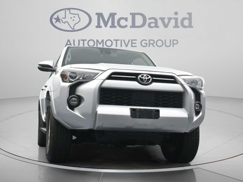 Used 2021 Toyota 4Runner SR5 Premium AWD/4WD image 25