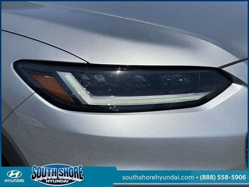 Used 2023 Honda HR-V LX image 10