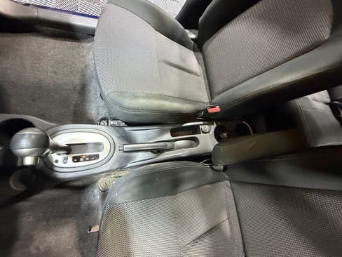Used 2019 Nissan Versa SV FWD image 15