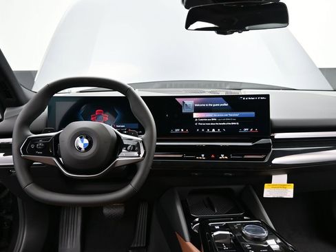 New 2026 BMW 530i w/ Premium Package image 33