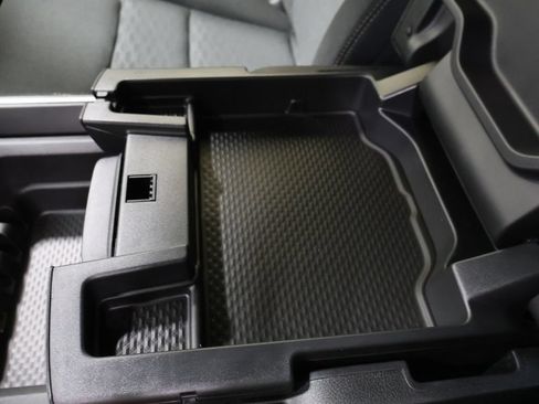 New 2026 RAM 1500 4x4 Crew Cab image 24