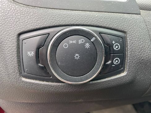 Used 2013 Ford Edge SEL AWD/4WD image 13