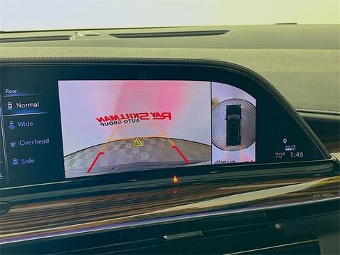 Used 2023 Cadillac Escalade ESV Premium Luxury w/ Performance Package image 19